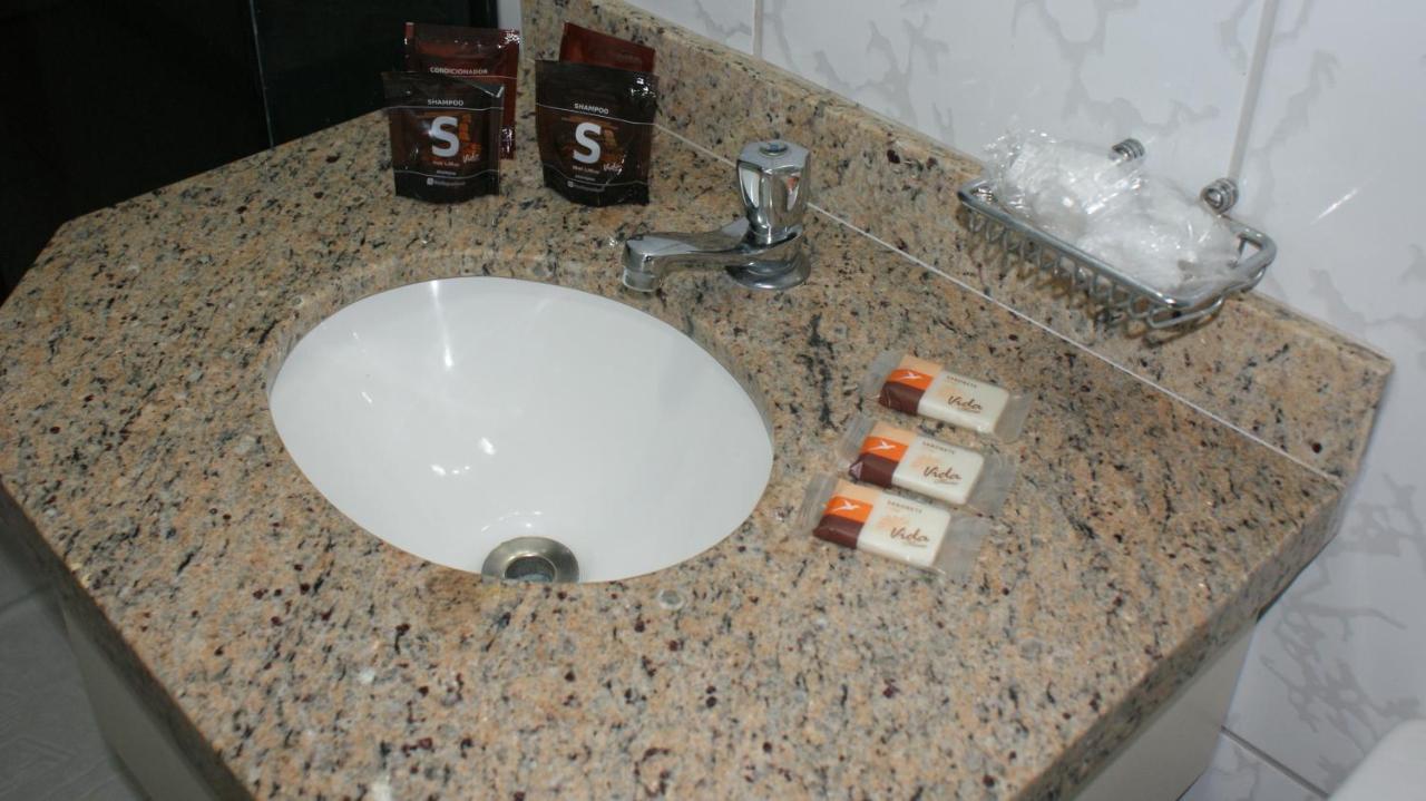 Hotel Cheiro Da Terra Santa Bárbara dʼOeste エクステリア 写真